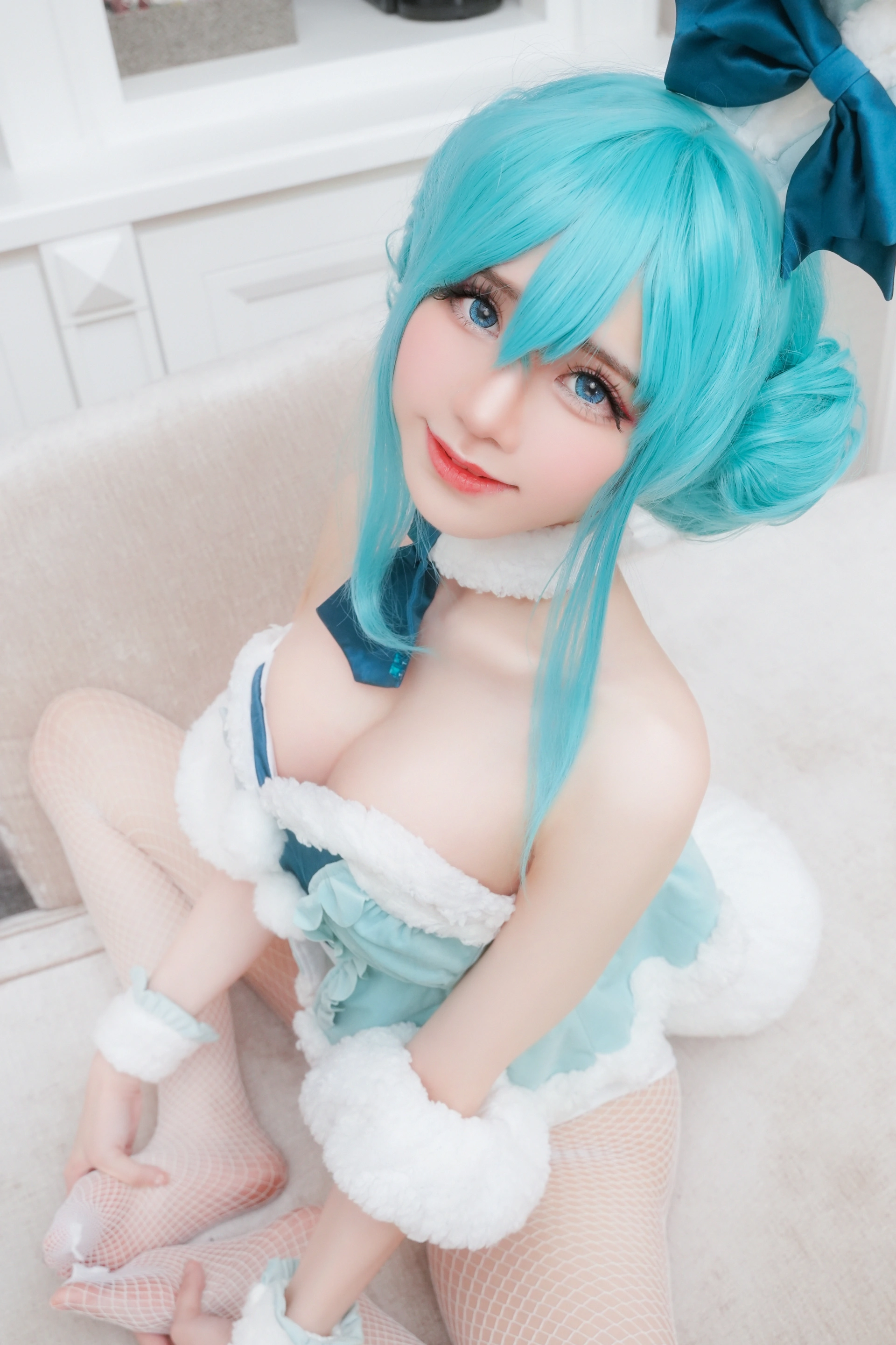075.Sally Dorasnow – Miku bunnygir 2